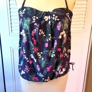 NWOT! 🤰👙 GAP Maternity Tankini Bathing Suit Top